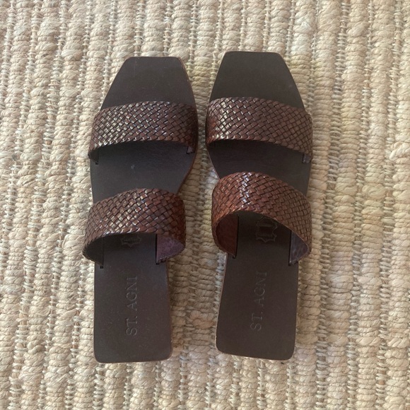 St. Agni Clea Sandal - Picture 1 of 3